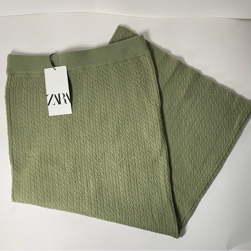 NWT Zara midi knit skirt with half slit